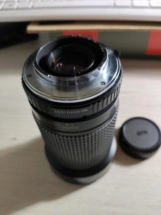 Cosina 28-200mm F3.5-5.6MC MACRO + Filtro UV
