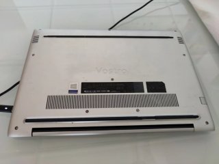 Dell Vostro 5471 Portátil Negro