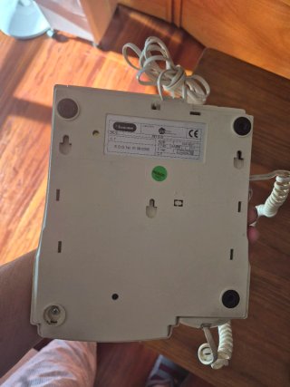 Teléfono fijo A20 CLASS crema