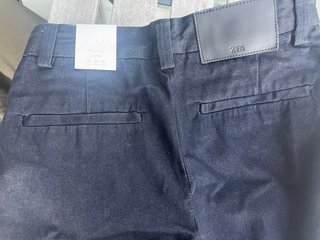 Pantalón chino Zara pleated