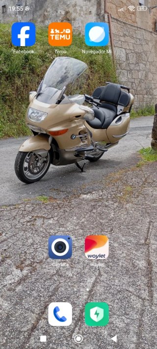 BMW Touring Moto Color Dorado y Plateado