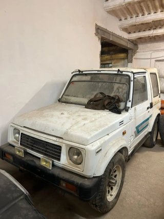 Suzuki Samurai