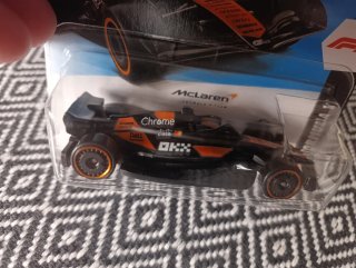 Hotwheels Formula 1 McLaren y Ferrari