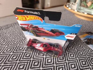 Hotwheels Formula 1 McLaren y Ferrari