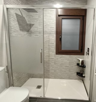 Mampara de baño metal y cristal