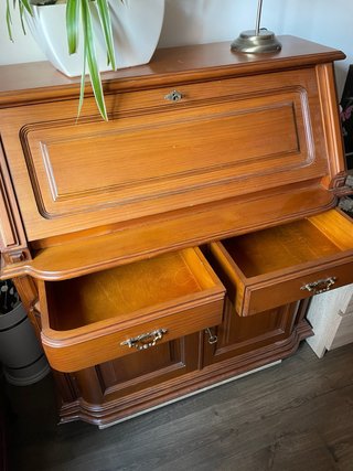 Secreter / Escritorio de madera clásico