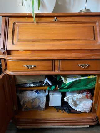 Secreter / Escritorio de madera clásico
