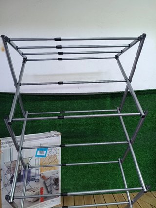 InnovaGoods® Tendedero Vertical Metálico Plegable