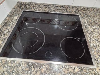 Horno y Vitrocerámica Corbero