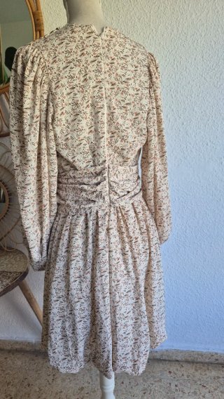 Vestido estampado floral manga larga