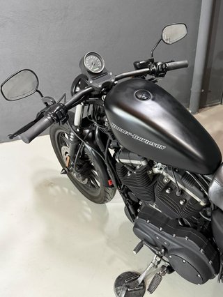 Harley Davidson Sportster Iron
