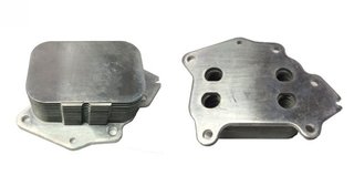 Radiador de aceite PEUGEOT 206 / 207 / 208 / 307 1.4 HDi / 308 / Partner 1.6HDi // CITROEN C2 / C3 / C4 / Berlingo / Xsa