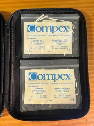 Compex electroestimulador + maletín