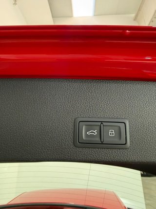Audi Q2 S line 30 TDI 85 kW (116 CV) S tronic