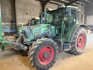Tractor Fendt 210S con pala