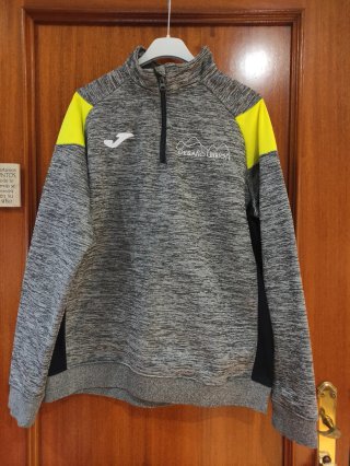 Sudadera Joma Desafío Urbión Gris y Amarillo