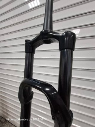 Horquilla Rock Shox 35