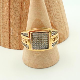 Anillo Sello Circonitas Oro 18K; Talla 20; 10,64g.