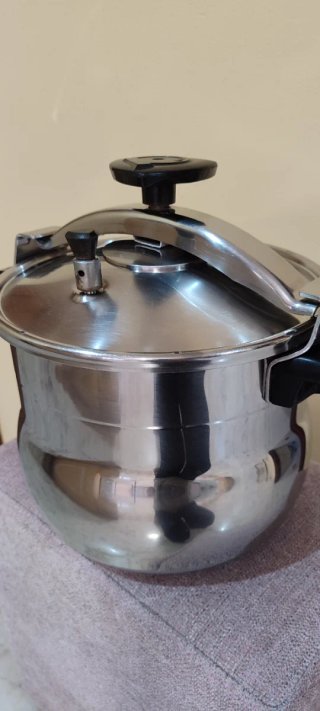 Olla a Presión Magefesa 10 Litros