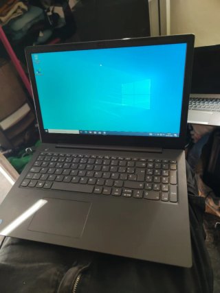 Lenovo V130 Portátil Negro/Gris