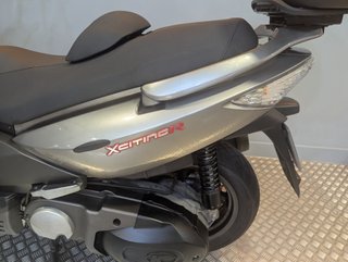 Kymco Xciting 500 Gris Maxi-Scooter