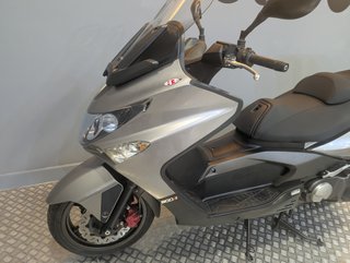 Kymco Xciting 500 Gris Maxi-Scooter