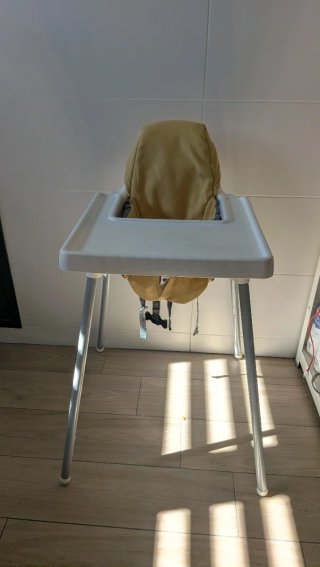 Trona Ikea Antilop con bandeja y funda