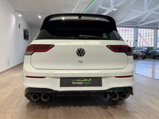 Volkswagen Golf 8 R PERFORMANCE