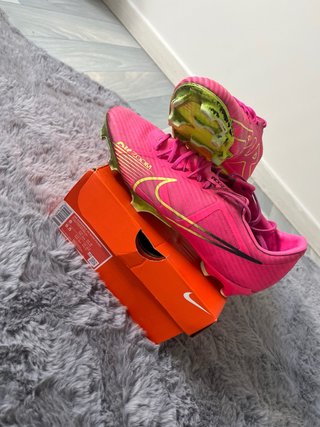 Botas de fútbol Nike Air Zoom rosas