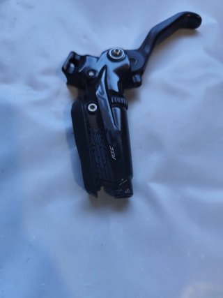 Maneta de freno SRAM Code RSC (no funciona)