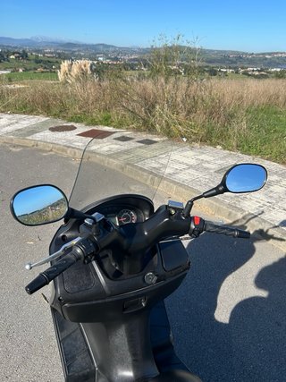 Suzuki Burgman 125 (2014)