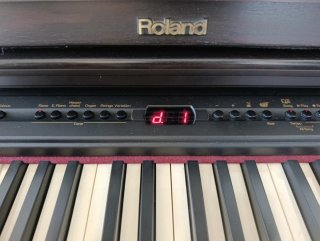 Piano Digital Roland HP-3E