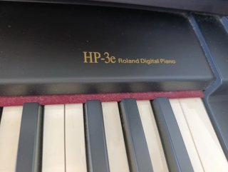 Piano Digital Roland HP-3E
