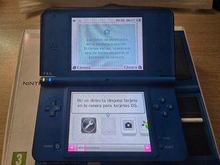 Nintendo DSi XL Azul con Caja