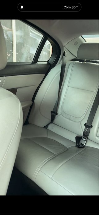 Jaguar XF 2013