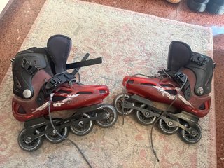 Patines en línea Rollerblade rojos