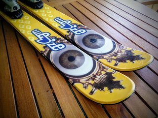 Snowblades 120 cm. Sci corti. Big Foot.
