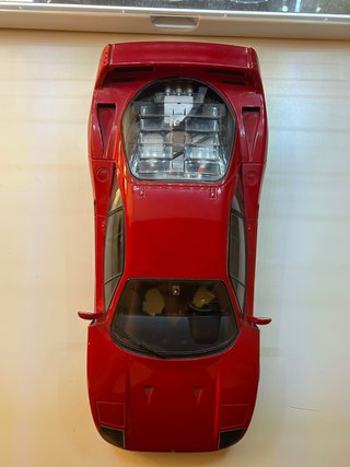 Ferrari F40 Escala 1/18