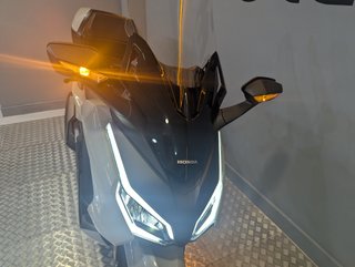 Honda Forza 350 TOP BOX