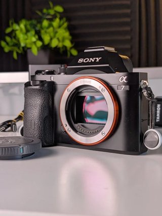 Cámara Sony Alpha 7 | 6900 Disparos