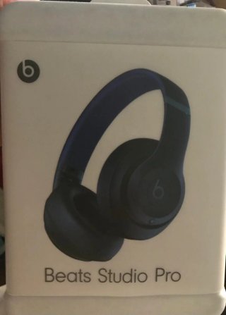 Cascos Beats Studio Pro