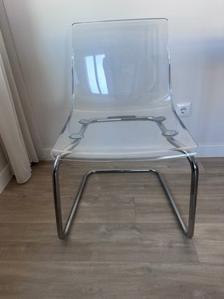 Silla IKEA Transparente
