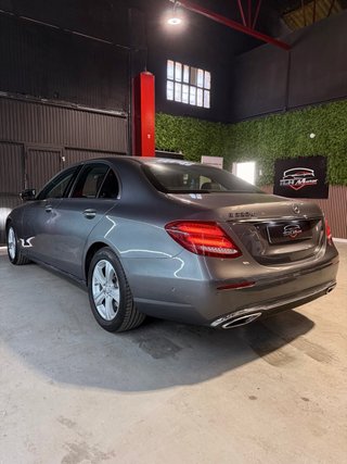 Mercedes E220d NACIONAL/Pantalla digital IMPECABLE