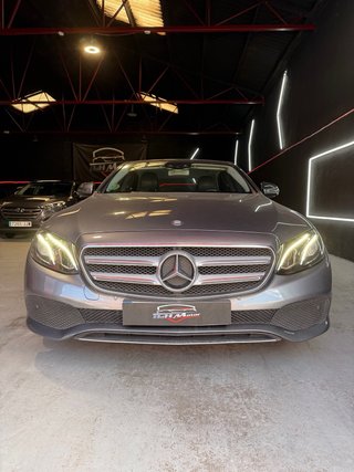 Mercedes E220d NACIONAL/Pantalla digital IMPECABLE