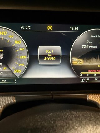 Mercedes E220d NACIONAL/Pantalla digital IMPECABLE