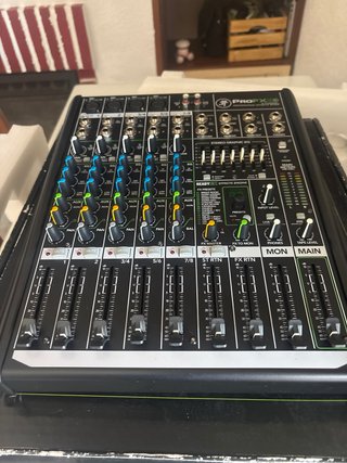 Mackie Pro FX8 v2 Mesa Mezclas USB