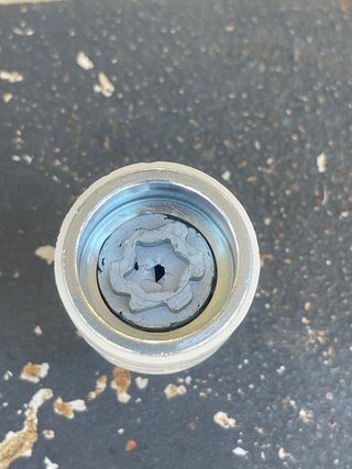 Adaptador Tornillo Antirrobo Coche
