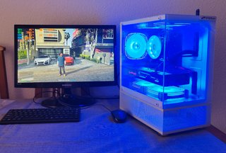 PC Gaming i7 RX580 32GB 2TB SSD WiFi W11 PC-230