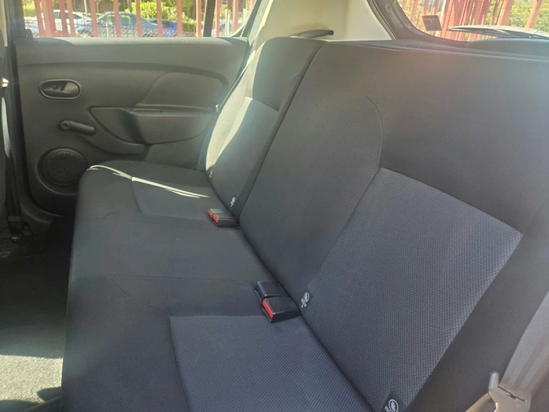 Dacia Sandero 1.2 Base 2015, foto 7