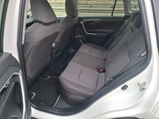 Toyota RAV4 220 hybrid 4X4 BUSINESS